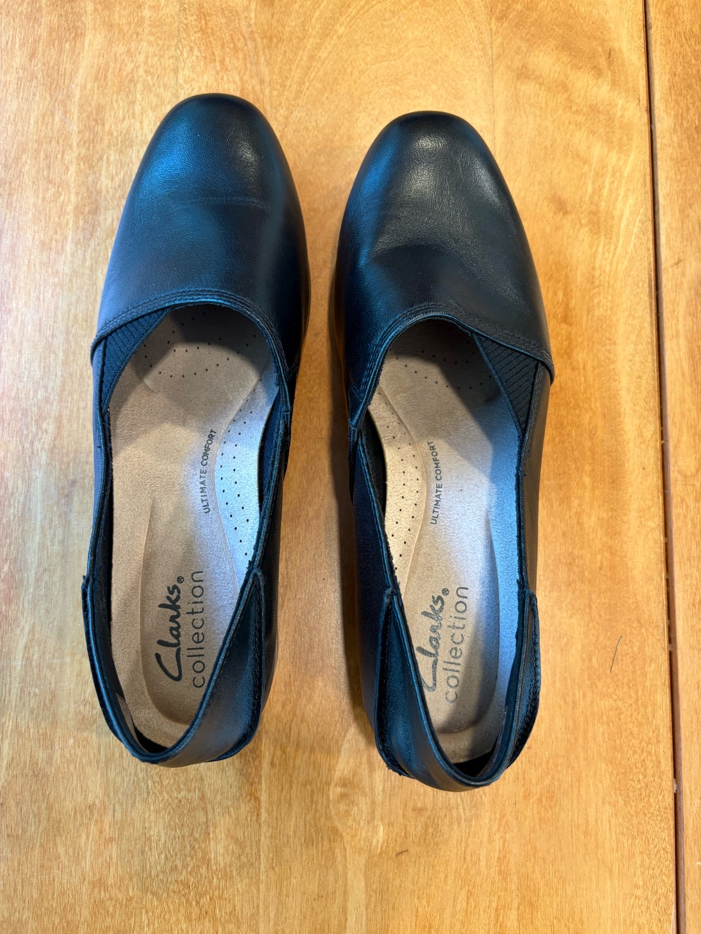 NWOB Clarks black leather Juliet Palm Slip-on Loafers - size 7.5
